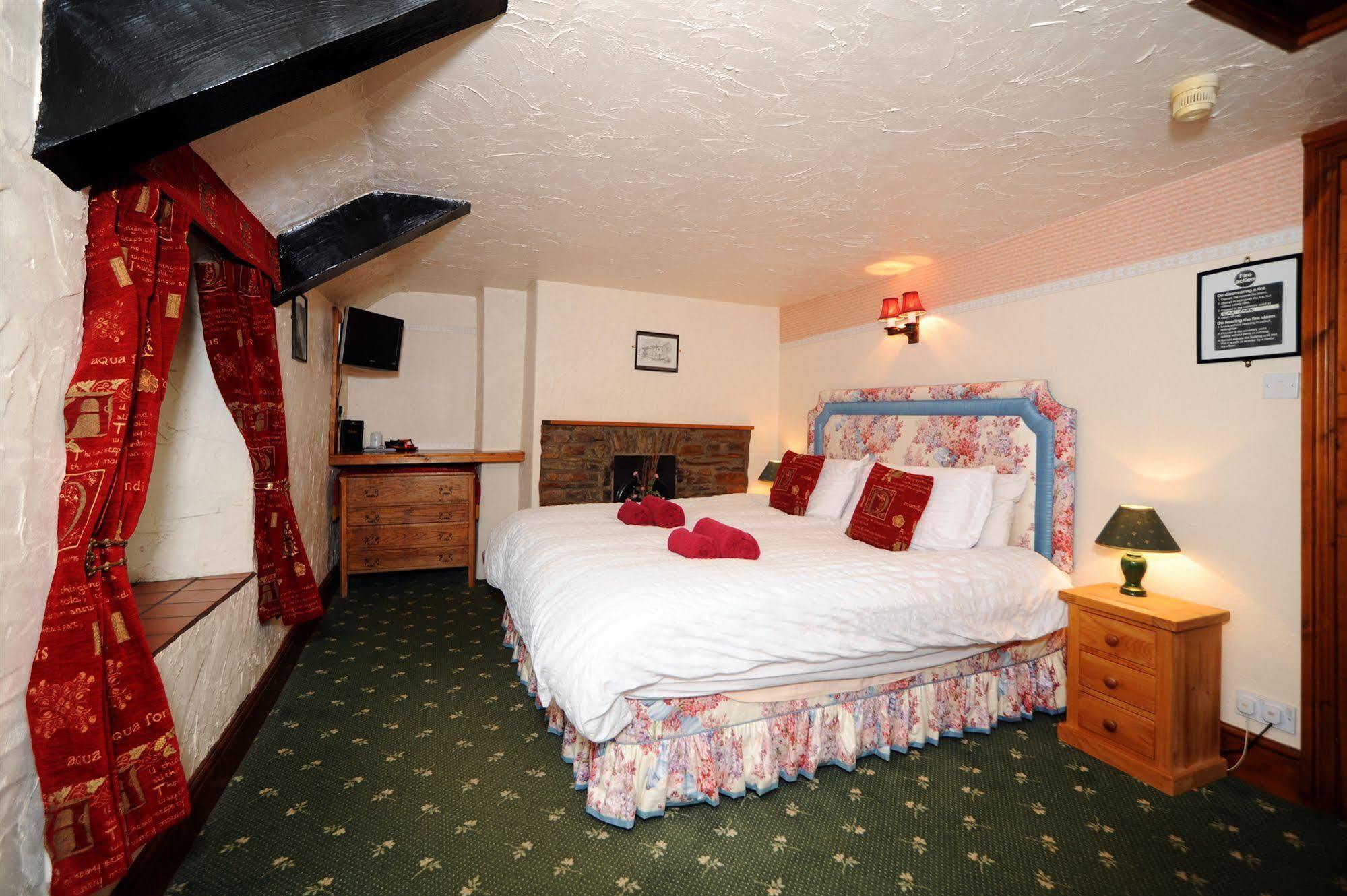 The West Country Inn Clovelly Buitenkant foto